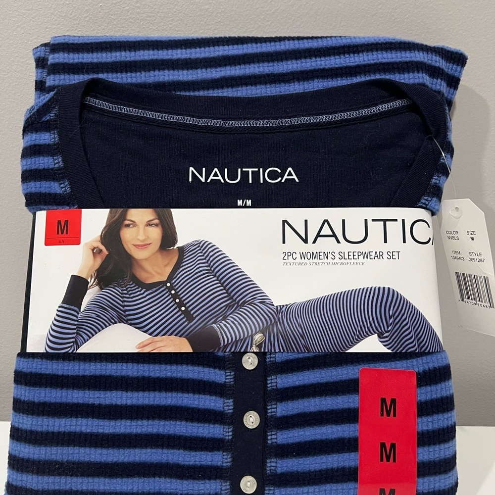 NEW- NAUTICA  2PC Women’s Sleepwear Set (Medium)